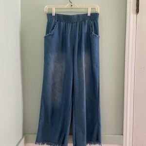 Blue Wide-Leg Women Chambray Cotton Light Weight Cropped Pants